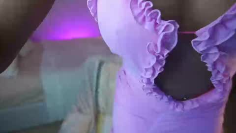 Snapshot of astrea_1 chatting on 19, 9, 2025 Astrea online show from 19, 9, 2025