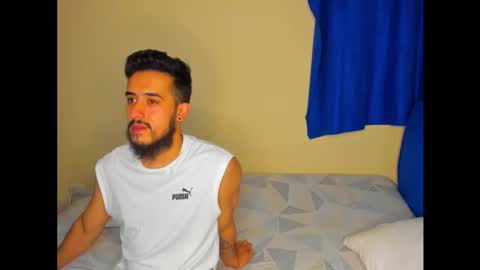 Snapshot of astredad2025 chatting on 29, 11, 2025 Mag and Molly online show from 29, 11, 2025