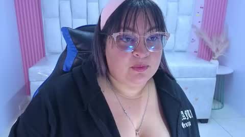 Snapshot of astrid1_s chatting on 3, 3, 2026 astrid1_s online show from 3, 3, 2026