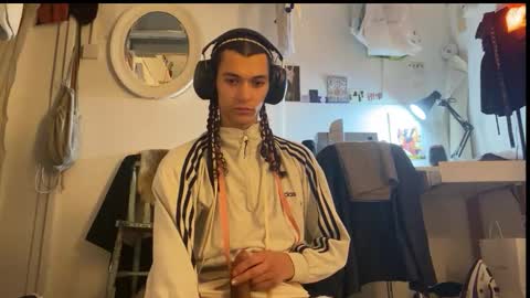 Astro Doll online show from 9, 1, 2025