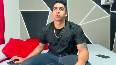 Snapshot of astromgrey chatting on 18, 1, 2025 Astrom model independent online show from 18, 1, 2025