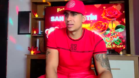 Snapshot of astromgrey chatting on 14, 2, 2025 Astrom model independent online show from 14, 2, 2025