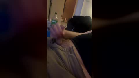 astronut_cream online show from 3, 3, 2026