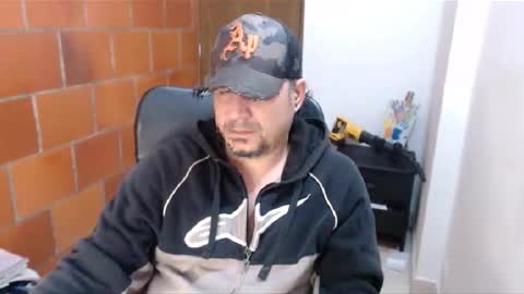 Snapshot of astton_nick chatting on 11, 1, 2025 Nick Astton online show from 11, 1, 2025