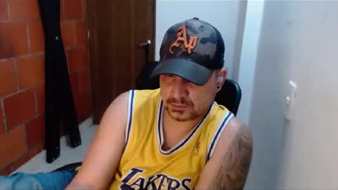 Snapshot of astton_nick chatting on 1, 2, 2025 Nick Astton online show from 1, 2, 2025