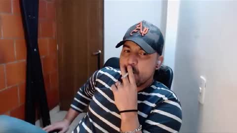 Snapshot of astton_nick chatting on 6, 2, 2025 Nick Astton online show from 6, 2, 2025
