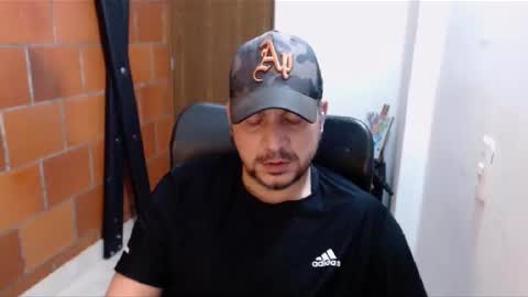 Snapshot of astton_nick chatting on 28, 2, 2025 Nick Astton online show from 28, 2, 2025