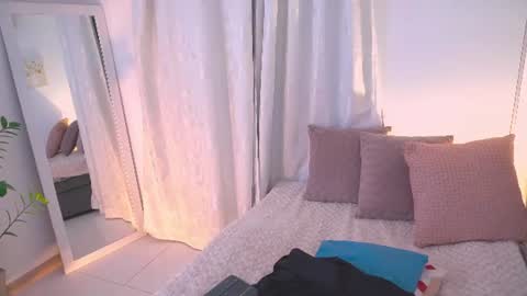 Snapshot of atena676 chatting on 26, 6, 2026 atena676 online show from 26, 6, 2026