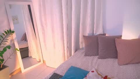 Snapshot of atena676 chatting on 29, 6, 2026 atena676 online show from 29, 6, 2026