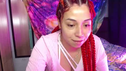 Snapshot of atena_messy chatting on 25, 11, 2025 atena messy online show from 25, 11, 2025