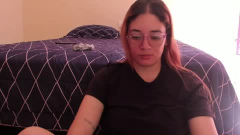 Snapshot of atenas__05 chatting on 17, 5, 2026 atenas online show from 17, 5, 2026