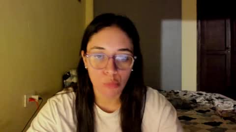 Snapshot of atenas__05 chatting on 6, 6, 2026 atenas online show from 6, 6, 2026