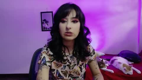 Atenea online show from 4, 4, 2026