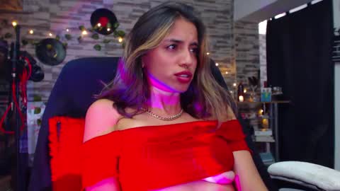 Atenea online show from 13, 1, 2025