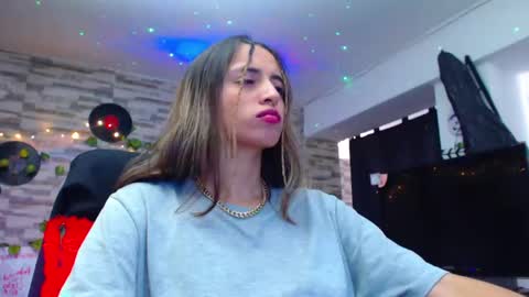 Atenea online show from 18, 1, 2025