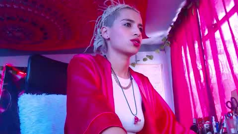 Atenea online show from 17, 11, 2025