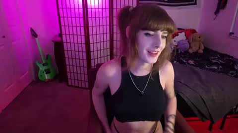 Snapshot of athenalavender chatting on 25, 6, 2026 athenalavender online show from 25, 6, 2026