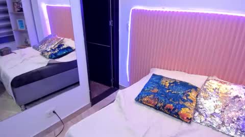 Athenea online show from 18, 12, 2024