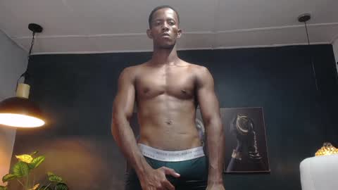 Snapshot of athleticbig_cock chatting on 21, 12, 2024 ATHLETIC COCK online show from 21, 12, 2024