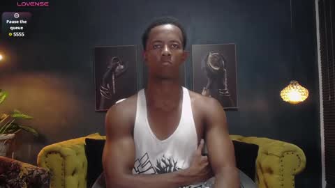 Snapshot of athleticbig_cock chatting on 7, 2, 2025 ATHLETIC COCK online show from 7, 2, 2025