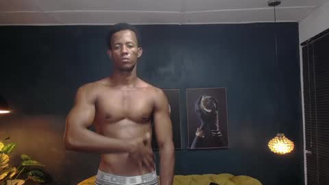 Snapshot of athleticbig_cock chatting on 19, 2, 2025 ATHLETIC COCK online show from 19, 2, 2025