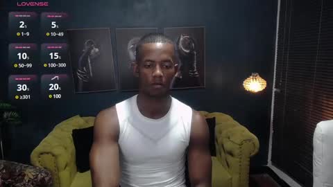 Snapshot of athleticbig_cock chatting on 25, 2, 2025 ATHLETIC COCK online show from 25, 2, 2025