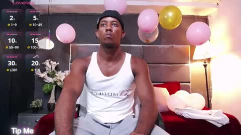 Snapshot of athleticbig_cock chatting on 21, 9, 2025 ATHLETIC COCK online show from 21, 9, 2025