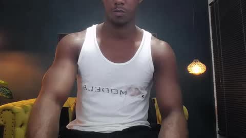Snapshot of athleticbig_cock chatting on 24, 9, 2025 ATHLETIC COCK online show from 24, 9, 2025