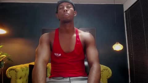 Snapshot of athleticbig_cock chatting on 28, 10, 2025 ATHLETIC COCK online show from 28, 10, 2025