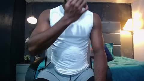 Snapshot of athleticbig_cock chatting on 13, 11, 2025 ATHLETIC COCK online show from 13, 11, 2025