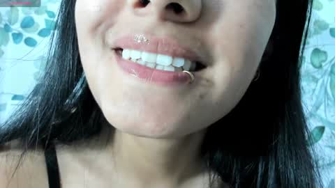 Atilana Diaz online show from 4, 2, 2025