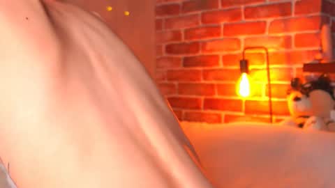 Sarah Doll online show from 24, 9, 2025