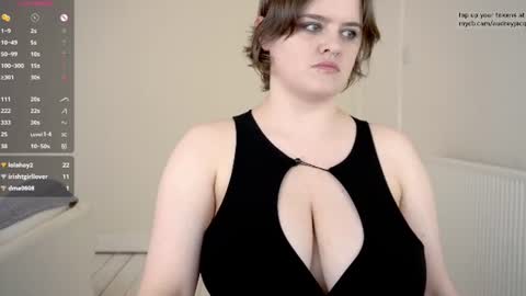 Snapshot of audreyjacq chatting on 18, 7, 2026 Audrey Jacq online show from 18, 7, 2026