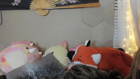 AudreyAlien online show from 23, 11, 2025