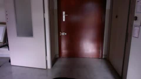 auguste061400 online show from 31, 1, 2025