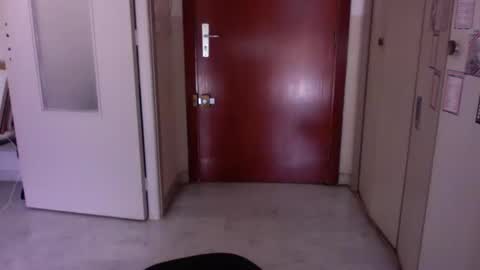 auguste061400 online show from 2, 3, 2025