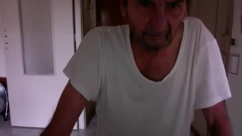 auguste061400 online show from 6, 11, 2025