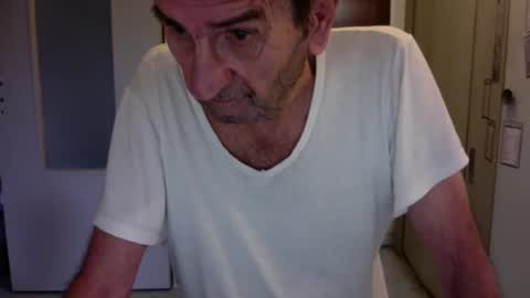 auguste061400 online show from 7, 11, 2025