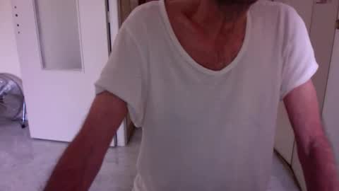 auguste688483 online show from 2, 4, 2026