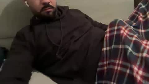 Snapshot of augustload chatting on 20, 11, 2025 AugustLoad online show from 20, 11, 2025