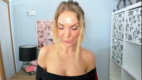 AulloraSensual online show from 24, 2, 2025