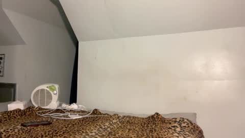 Snapshot of aunyxxx chatting on 17, 1, 2025 aunyxxx online show from 17, 1, 2025