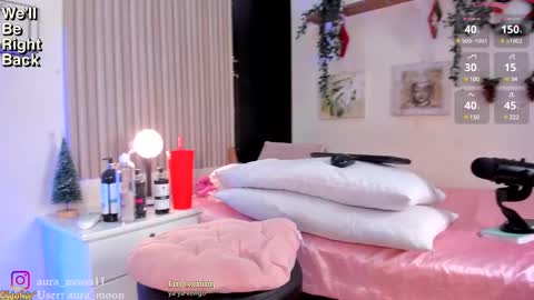 Snapshot of aura_moon chatting on 12, 1, 2025 Hello I am Marcela follow me on my instagram aura moon11 online show from 12, 1, 2025