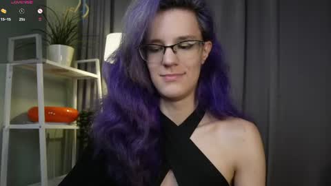 Snapshot of auralana chatting on 8, 7, 2026 Lana online show from 8, 7, 2026