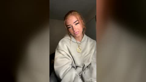 auriamist online show from 11, 2, 2026