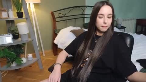 Aurora online show from 13, 2, 2025