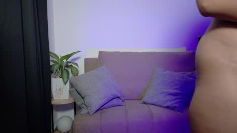 Snapshot of aurora_collins08 chatting on 7, 5, 2026 aurora_collins08 online show from 7, 5, 2026