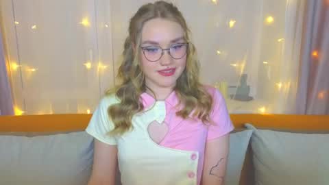 Kate online show from 8, 3, 2025