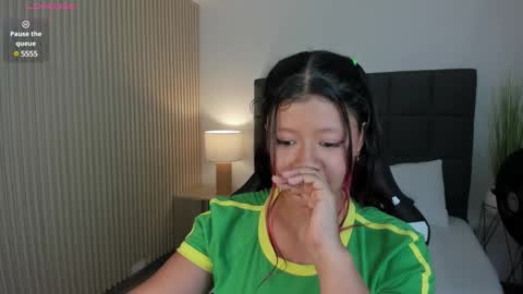 A U R O R A online show from 4, 1, 2025