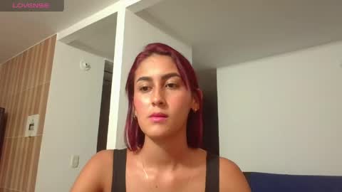 Snapshot of aurora_petit_ chatting on 28, 5, 2026 aurora petit online show from 28, 5, 2026